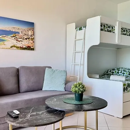 Joanna Sea View Sarandë