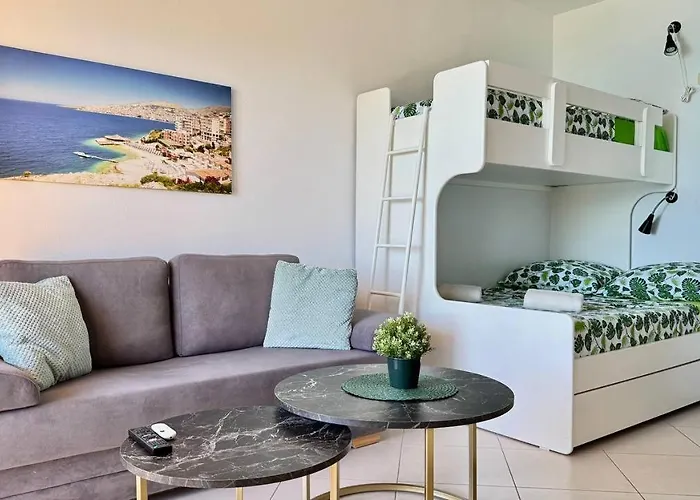 Joanna Sea View Sarandë